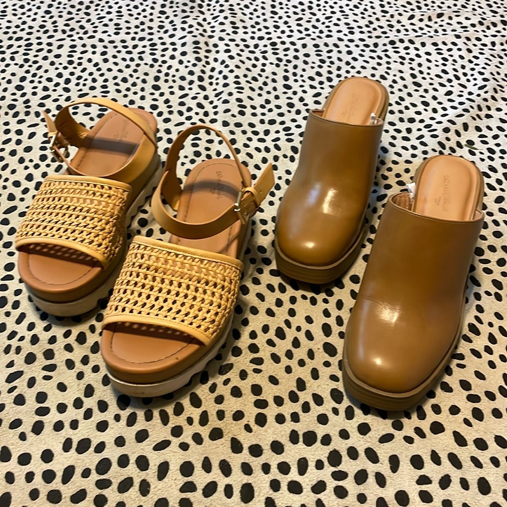 Set of 2 Target Brand Women Shoes!